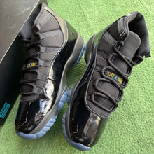Load image into Gallery viewer, Jordan Gamma 11s Size 13
