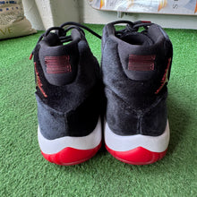 Load image into Gallery viewer, Jordan Velvet Bred 11s Size 10.5W/9M
