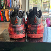 Load image into Gallery viewer, Nike Stranger Things Foamposites Size 12
