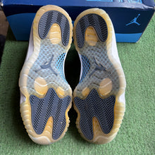 Load image into Gallery viewer, Jordan Win Like 82 11s Size 10

