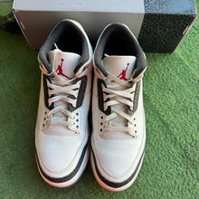 Load image into Gallery viewer, Jordan Cement Grey 3s Size 11.5
