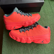 Load image into Gallery viewer, Jordan Mango Low 9s Size 10
