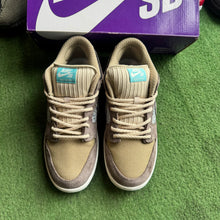 Load image into Gallery viewer, Nike SB Big Money Low Dunks Size 10.5

