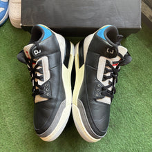 Load image into Gallery viewer, Jordan Rare Air 3s Size 14
