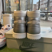 Load image into Gallery viewer, Jordan Japan Metallic Silver 1s Size 10.5
