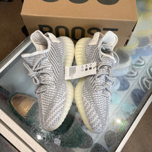 Load image into Gallery viewer, Yeezy Static V2 350s Size 6
