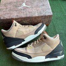 Load image into Gallery viewer, Jordan JTH Bio Beige 3s Size 10.5
