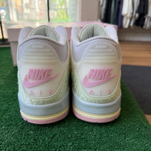 Load image into Gallery viewer, Jordan Spring Is In The Air 3s Size 13
