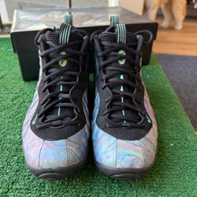 Load image into Gallery viewer, Nike Abalone Foamposites Size 7Y
