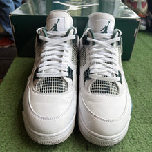 Load image into Gallery viewer, Jordan Oxidized Green 4s Size 11.5
