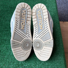 Load image into Gallery viewer, Louis Vuitton Skates Size 9UK
