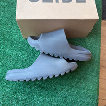 Load image into Gallery viewer, Yeezy Slate Grey Slides Size 7

