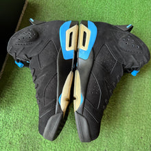 Load image into Gallery viewer, Jordan UNC 6s Size 11.5
