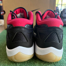 Load image into Gallery viewer, Jordan Bred Low IE 11s Size 11
