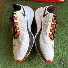Load image into Gallery viewer, Nike Air Zoom Cleveland Browns Pegasus Size 8
