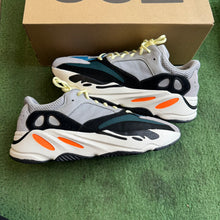 Load image into Gallery viewer, Yeezy Wave Runner 700s Size 13
