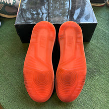 Load image into Gallery viewer, Jordan J Balvin Rio 3s Size 10.5
