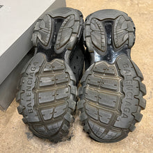 Load image into Gallery viewer, Balenciaga Tracks Size 45
