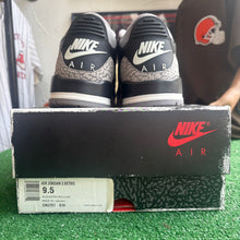 Load image into Gallery viewer, Jordan Black Cement 3s Size 9.5
