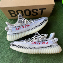 Load image into Gallery viewer, Yeezy Zebra 350 V2s Size 12
