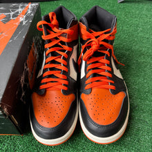 Load image into Gallery viewer, Jordan Shattered Backboard 1s Size 10
