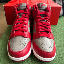 Load image into Gallery viewer, Nike UNLV High Dunks Size 8
