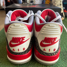 Load image into Gallery viewer, Jordan Fire Red 3s Size 12
