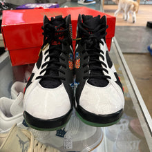 Load image into Gallery viewer, Jordan Greater China 7s Size 10
