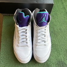 Load image into Gallery viewer, Jordan Grape 5s Size 10
