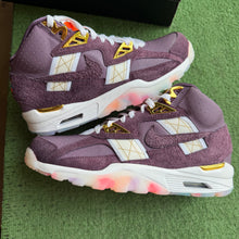 Load image into Gallery viewer, Nike Atlanta Olympics Air Trainer SC Highs Size 8
