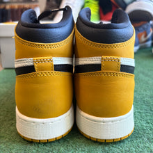 Load image into Gallery viewer, Jordan Yellow Ochre 1s Size 7Y
