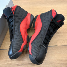 Load image into Gallery viewer, Jordan Bred 13s Size 10
