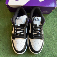 Load image into Gallery viewer, Nike Court Purple SB Low Dunks Size 11

