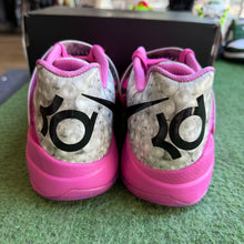 Load image into Gallery viewer, Nike Aunt Pearl KD 4s Size 9.5
