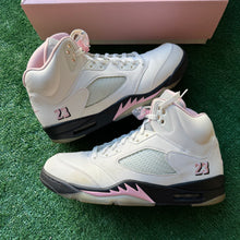 Load image into Gallery viewer, Jordan Medium Soft Pink 5s Size 11.5
