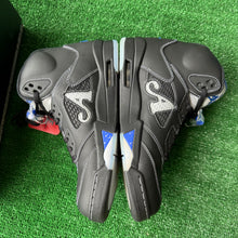 Load image into Gallery viewer, Jordan Awake 5s Size 11.5
