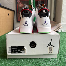 Load image into Gallery viewer, Jordan Hare 6s Size 11
