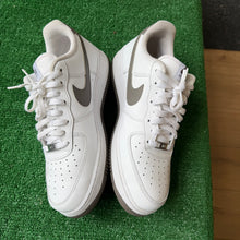 Load image into Gallery viewer, Nike Air Force 1s Size 10.5
