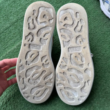 Load image into Gallery viewer, Alexander McQueen Oversized Size 41.5
