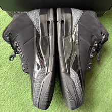 Load image into Gallery viewer, Jordan Black Cat 3s Size 11
