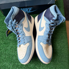 Load image into Gallery viewer, Jordan First In Flight 1s Size 12W/10.5M
