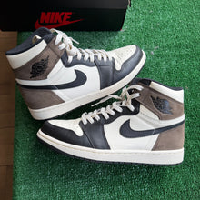 Load image into Gallery viewer, Jordan Mocha 1s Size 9
