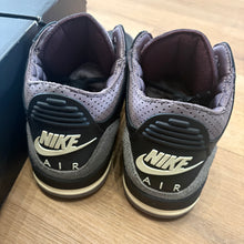 Load image into Gallery viewer, Jordan A Ma Maniere While You Were Sleeping 3s Size 10.5W/9M
