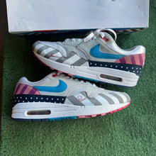Load image into Gallery viewer, Nike Parra Air Max 1s Size 8.5

