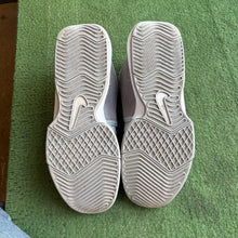 Load image into Gallery viewer, Nike LeBron Witness 8s Size 14
