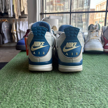 Load image into Gallery viewer, Jordan Military Blue 4s Size 9
