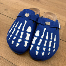 Load image into Gallery viewer, Octavious Marks Clogs Size 5/6
