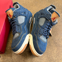 Load image into Gallery viewer, Jordan x Levi’s Denim 4s Size 10
