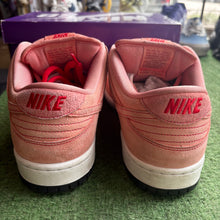 Load image into Gallery viewer, Nike SB Pink Pig Low Dunks Size 11.5
