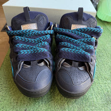 Load image into Gallery viewer, Lanvin Curbs Size 44
